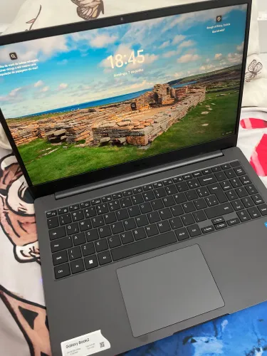 Notebook Samsung semi novo
