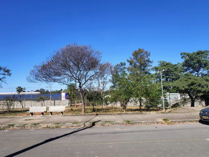 OPORTUNIDADE Terreno no Bairro OURO BRANCO - Contagem