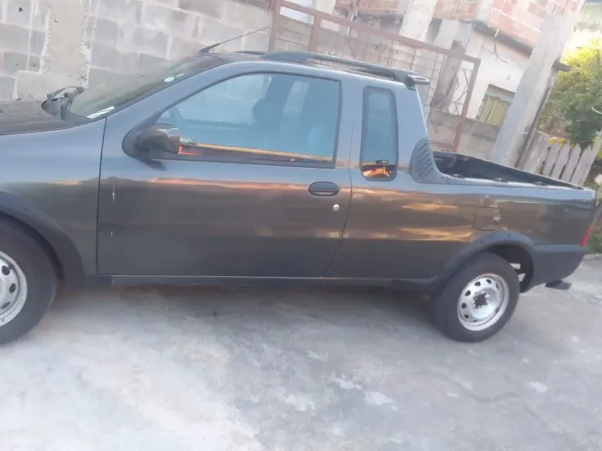 Fiat Strada Working 1.5 MPI 8V CE 2001