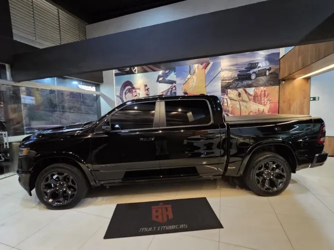Ram 1500 Limited Night Edition 5.7 4X4 Aut. 2024