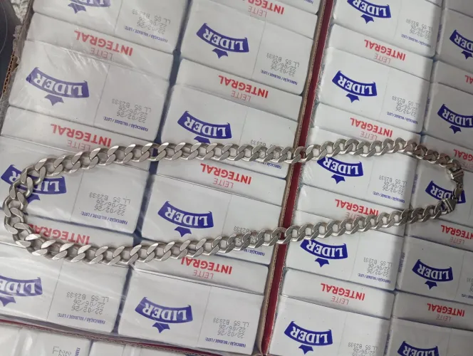 Corrente de prata 70 centímetros e 188 g