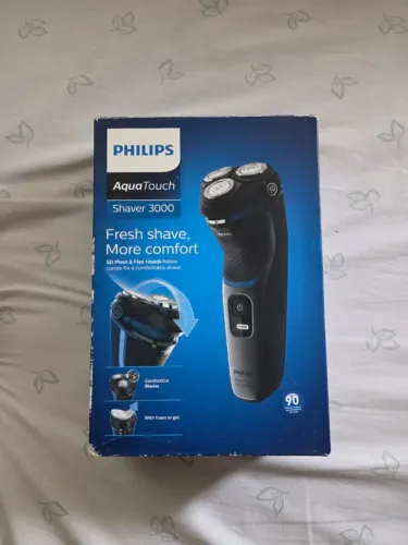 Barbeador Phillips Aquatouch shaver 3000