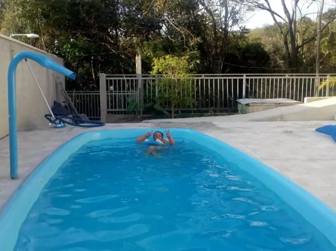 OPORTUNIDADE PISCINA 7,00 X 2,80 X 1,40 COM AQUECIMENTO SOLAR, MOTOR BOMBA E FILTRO,