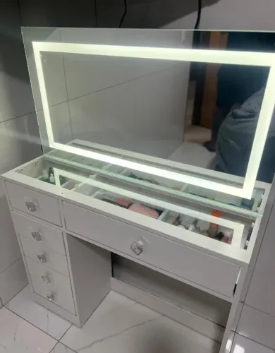 Penteadeira camarin led