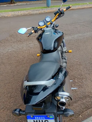 Hornet 600 2005
