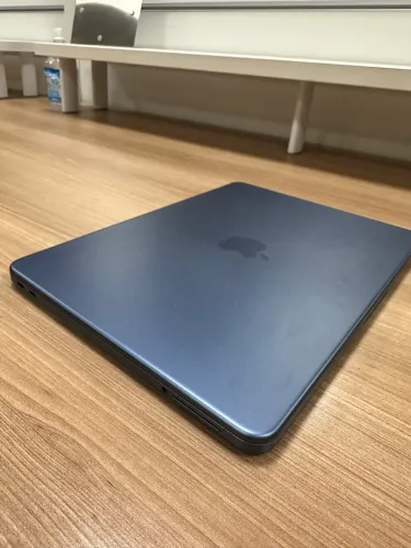 MacBook Neo 8GB / 256GB - Impecável + Garantia Apple
