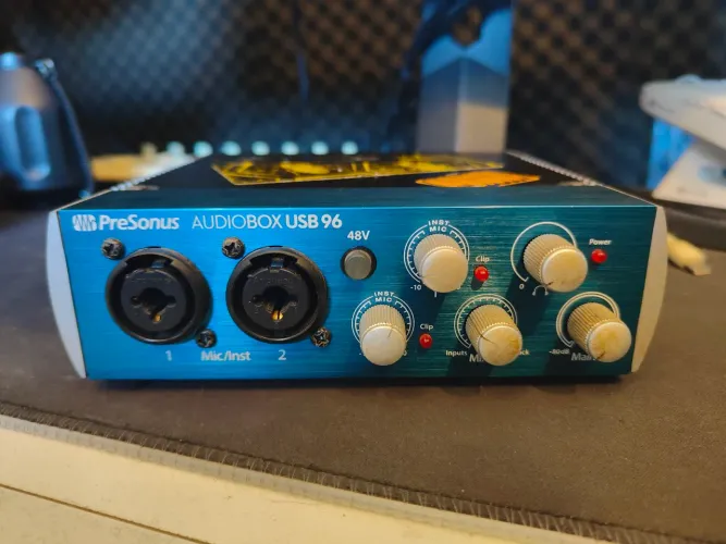 Interface de Áudio PreSonus AudioBox USB 96 - Excelente Estado
