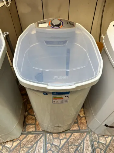 Vendo tanquinho Libell 14kg , novo .