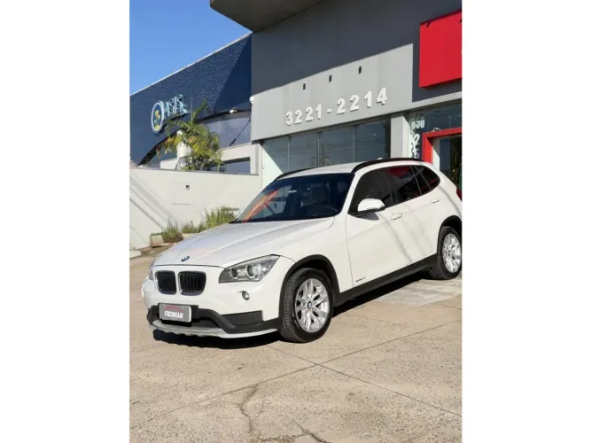 BMW X1 Sdrive 20I 2.0/2.0 TB Acti.flex Aut. 2015