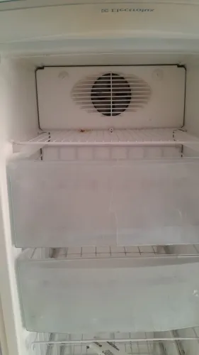 Vendo freezer freezer tudo funcionando