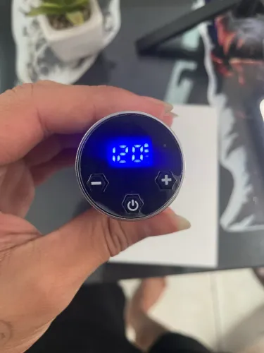 Vendo máquina de tatuagem nova 1 vez usada