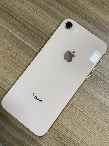 iPhone 8