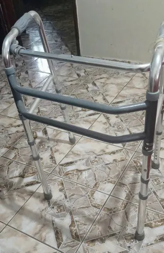Andador para idoso