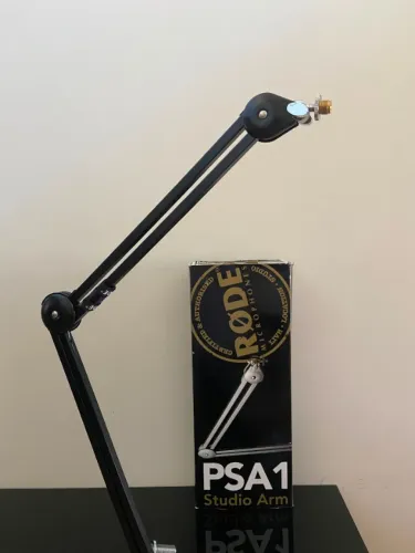 Suporte para microfone RODE