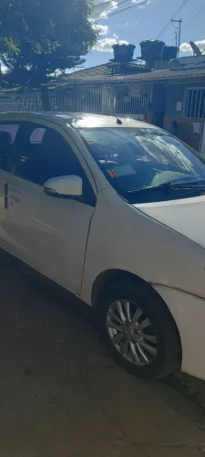 Toyota Etios XLS Sedan 1.5 Flex 16V 4P Mec. 2015