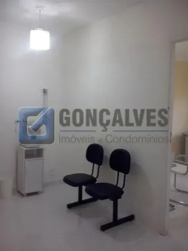 Sala Comercial 35m² com Elevador em Jardim do Mar, SBC