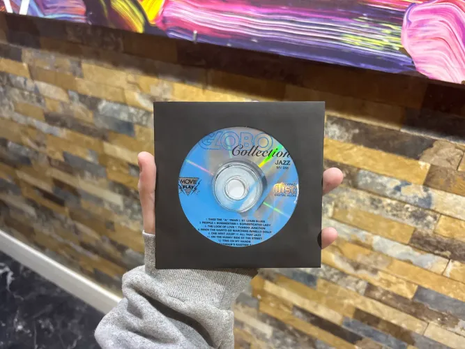 CD Com Clássico Do Jazz