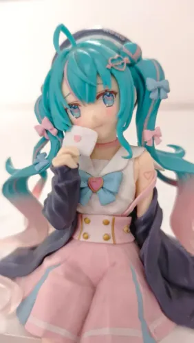 Miku sailor/love letter figure