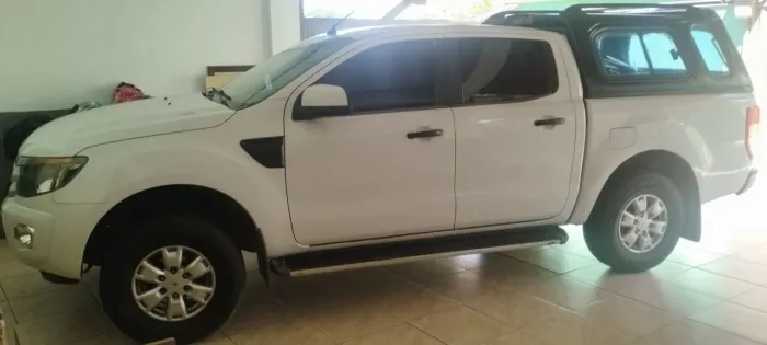 Ford Ranger XLS 2.5 16V 4X2 CD Flex 2013
