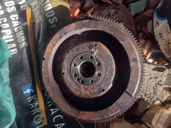 Vendo bomba de óleo da uno driver 3 cilindro 2018 .. semi nova 800 reais
