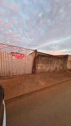 Vende-se lote 10x30 no setor vila Carolina
