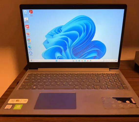 Notebook Le novo i5 8° geração