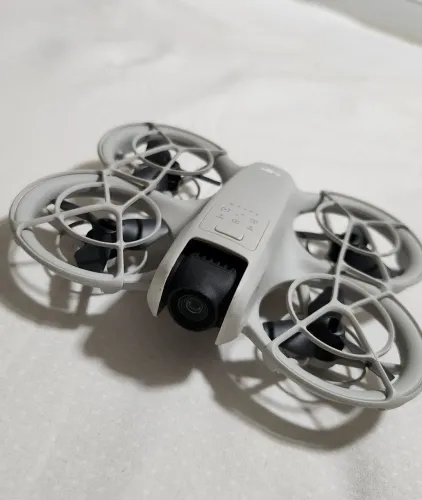 DJI Neo - Combo e Bolsa Oficial