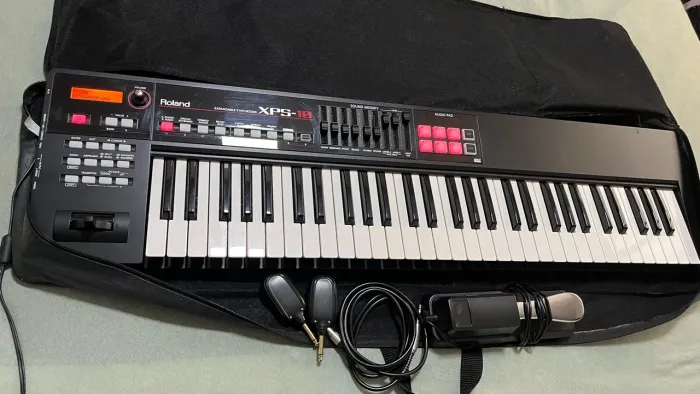 Teclado Roland xps10