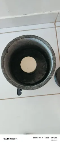 Filtro de água e panela feito pedra sabão