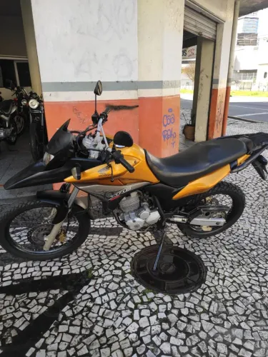 Honda XRE 300
