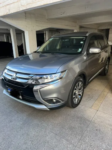 Mitsubishi Outlander Comfort 2.0 16V Aut. 2018