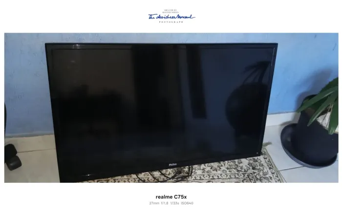 Vendo tv com defeito (led)