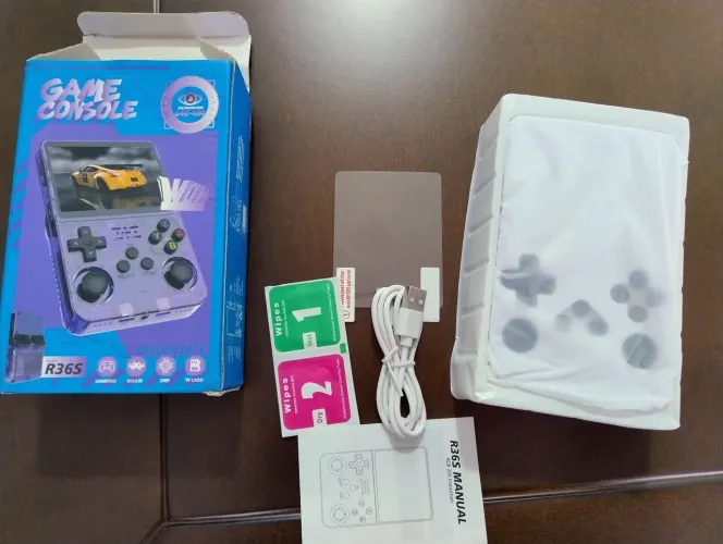 Video game portátil R36 32GB Novo