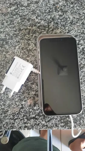 IPHONE 11 64G ,ver as discrição 