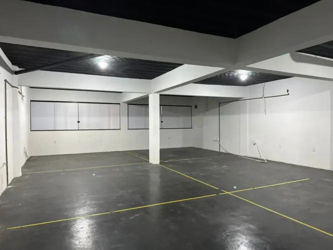 Imóvel para aluguel tem 192 metros quadrados em Guaratiba - Rio de Janeiro - RJ