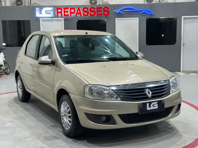 Renault Logan Expres./exp. UP Hi-flex 1.0 16V 4P 2013
