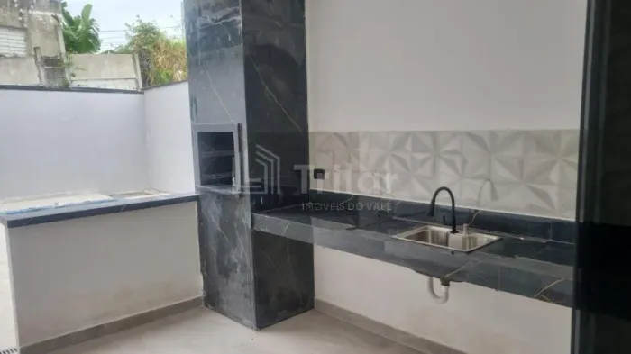 Casa com Piscina, Área Gourmet e Ambientes Integrados | SetVille