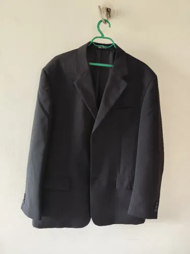 paletó de terno em perfeito estado