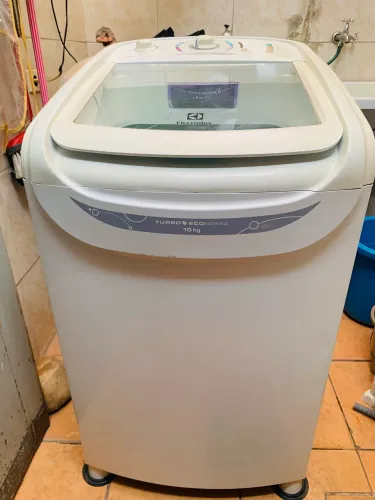 Máquina de Lavar Electrolux 10 kg