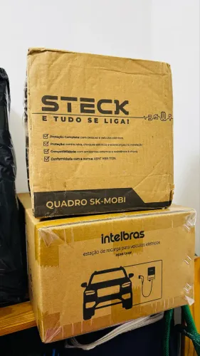 Vendo Estação de Recarga Intelbras HOME 7,4 kW + Quadro Steck SK-MOBI