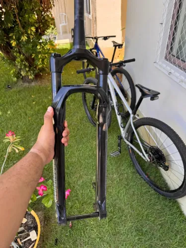 Suspensão Rockshox Judy Boost 100mm