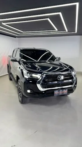 Toyota Hilux CD SRX 4X4 2.8 TDI 16V Diesel Aut. 2022