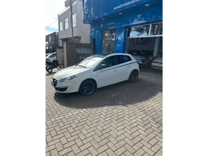 Fiat Bravo Sporting 1.8 Flex 16V 5P 2016