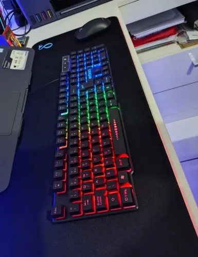 Teclado gamer com iluminação de led - entrega em Maceió 