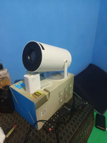 projetor hy300
