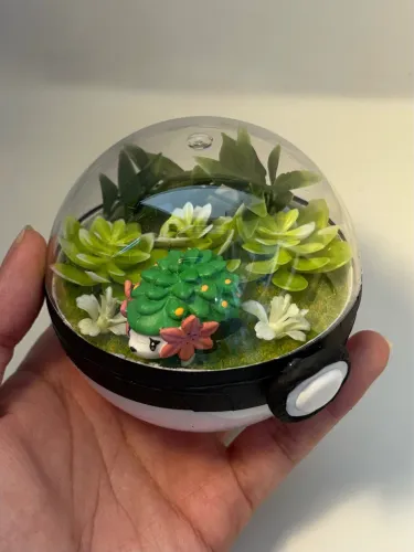 Pokebola personalizada Pokémon shaymin, terrário pokémo, dioramas pokémon