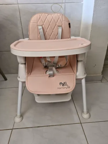 Cadeira de Alimentação Maxi Baby Rosa 2 em 1 Semi Nova