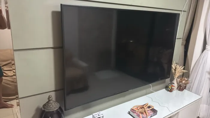 Tv Samsung 65 polegadas quebrada para doação