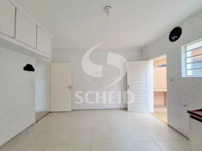 Sobrado a venda de 125,00m² útil, com 3 quartos e 2 vagas na Cidade Ademar