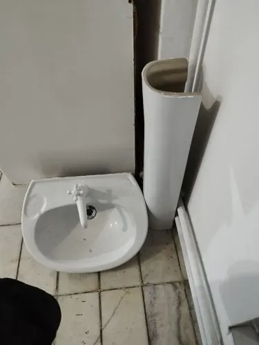 coluna + lavatório + torneira 